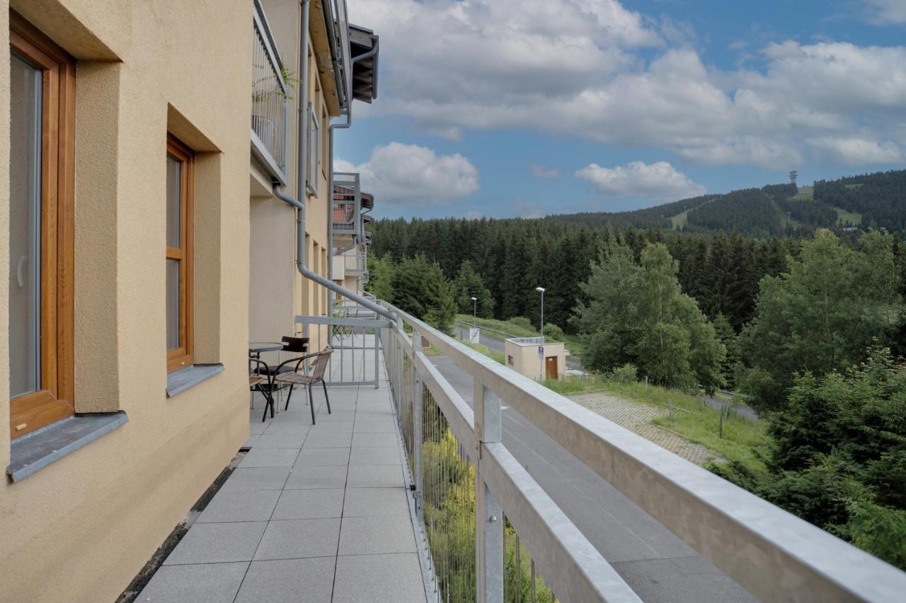 Horsky Apartman Klinovec 4 โลชนา โปด กลิโนฟเซม ภายนอก รูปภาพ